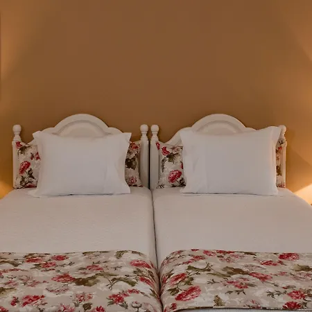 Casal Da Viuva بيت ضيافة