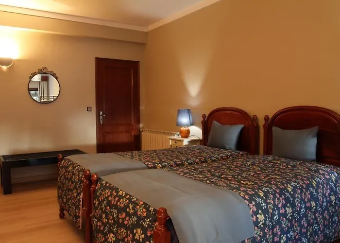 Casal Da Viuva 3* ארממר