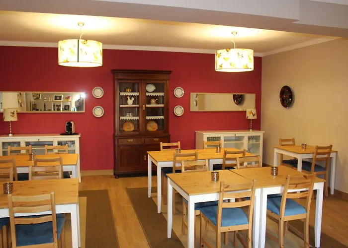 Casal Da Viuva 3* ארממר